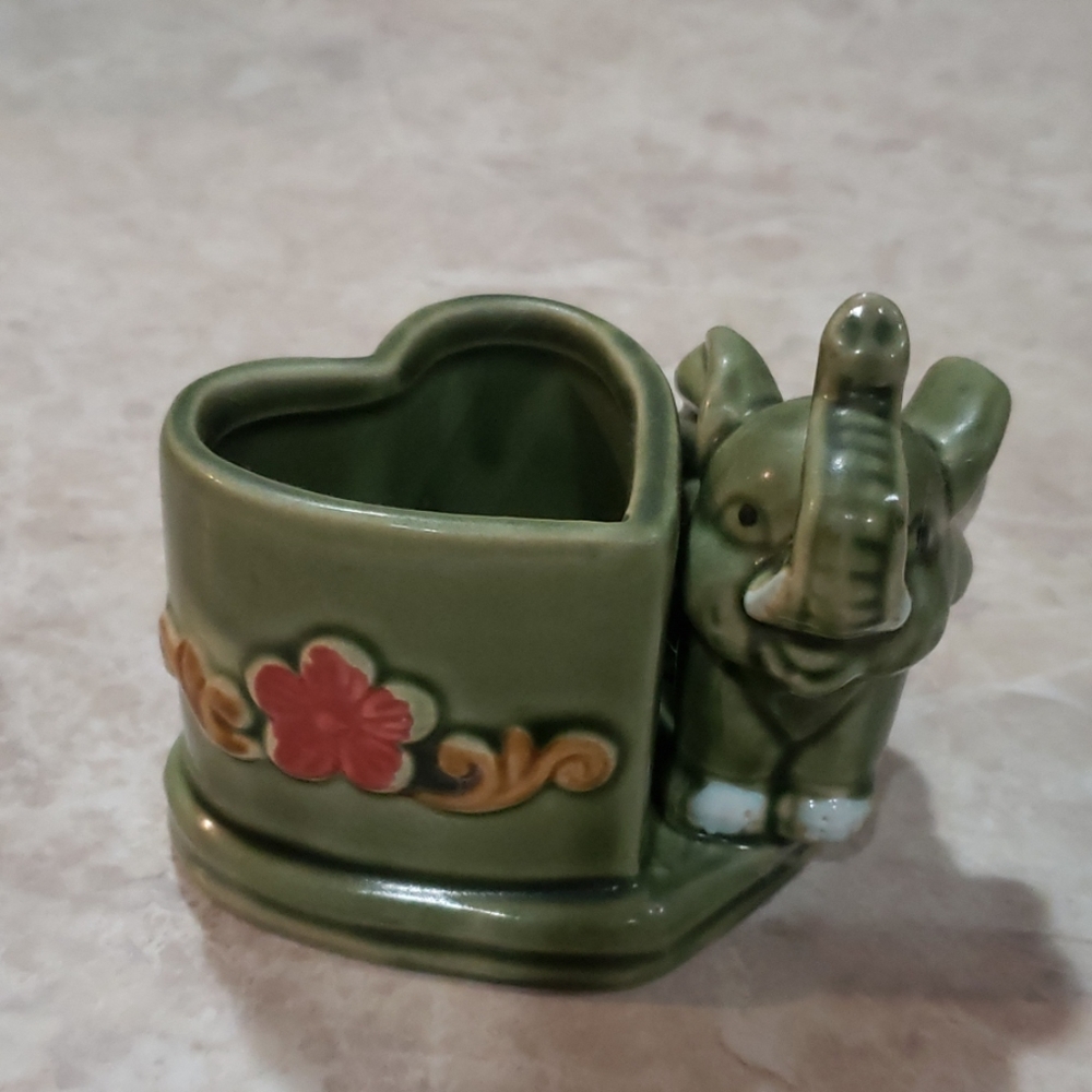 Elephant decor / dish - Picture 3 of 6